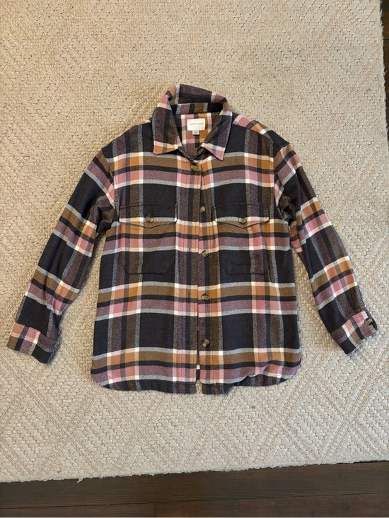 American Eagle Outfitters Tops - American Eagle Plaid Flannel Shirt Small Brown Tan Pink Button-up
